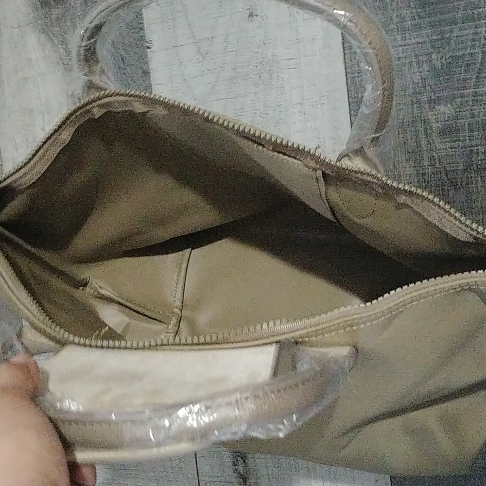 Longchamp Handbag - Picture 5 of 9